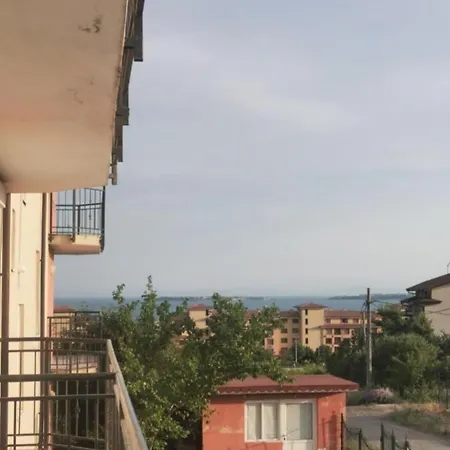 Апартаменты Blue Komfort *